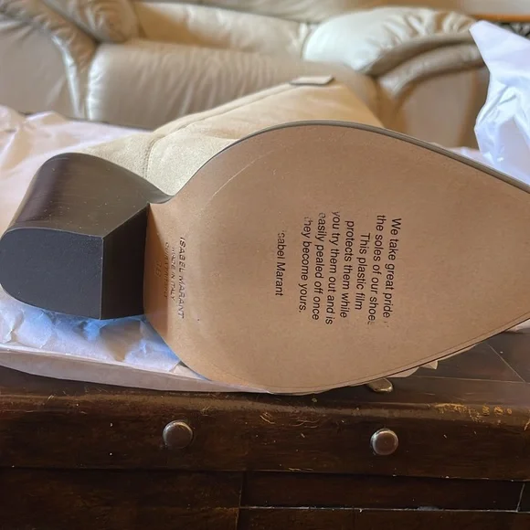ISABEL MARANT Suede Boots in Ecru - NWT - Picture 6 of 16
